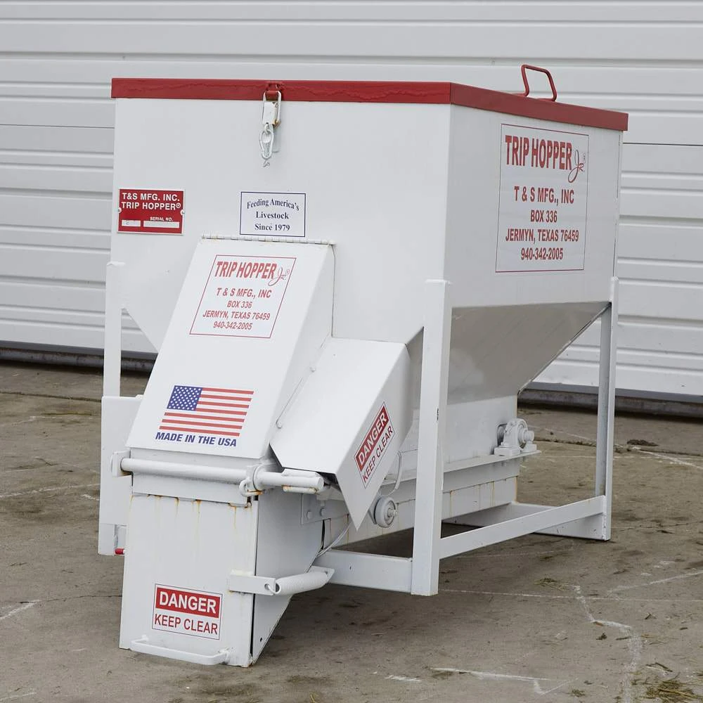 Ts Manufacturing Inc Trip Hopper Jr. Cattle Feeder 300lb - Image 3